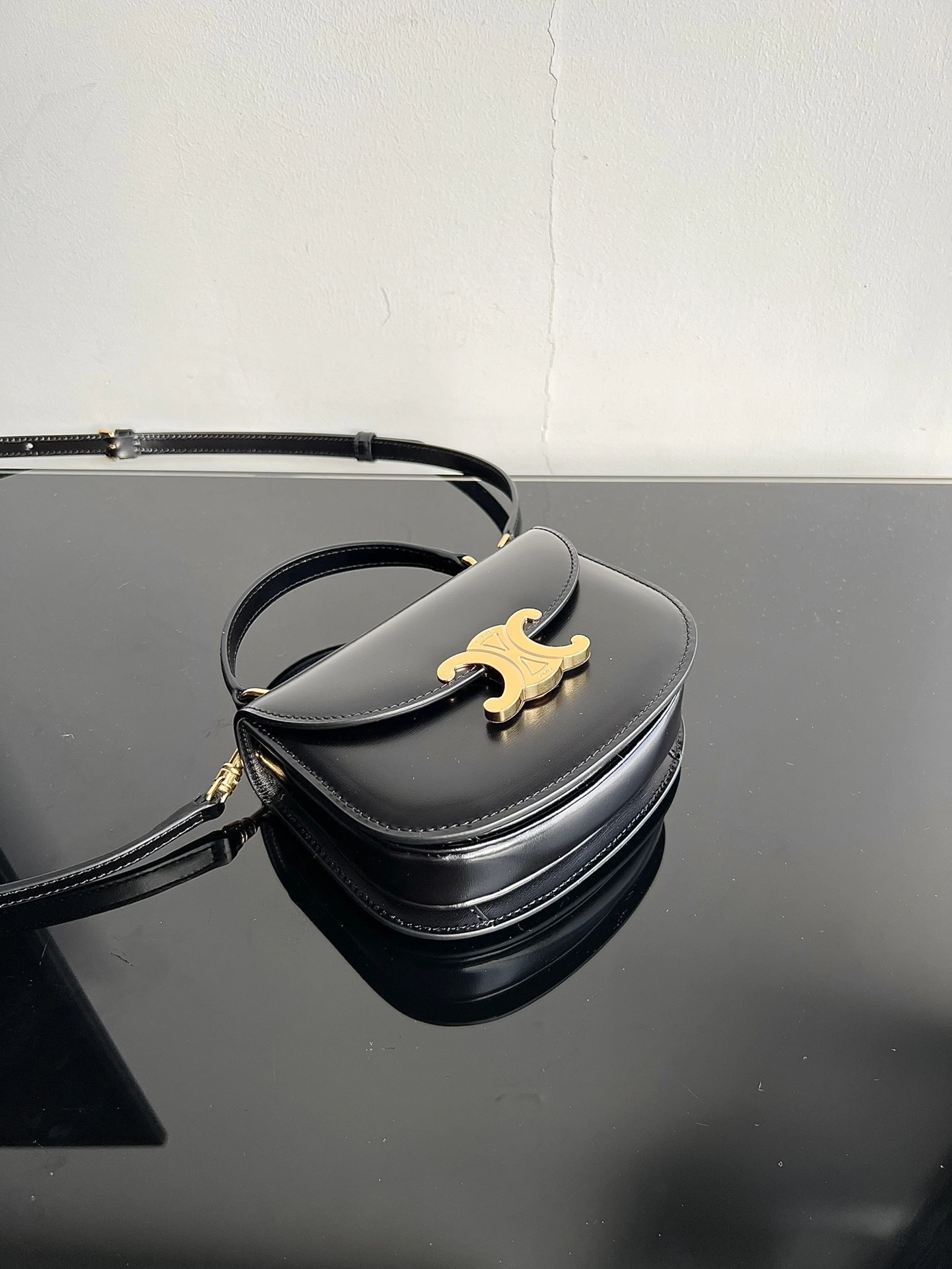 MOMO-- 358i95 10L063GCJ.38NO high quality version cowhide item:D-B000I2126